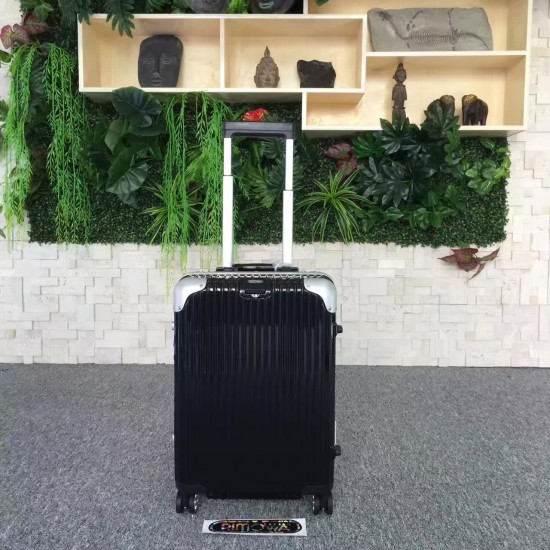 RIMOWA Travel box