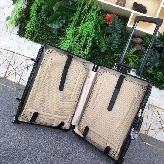 RIMOWA Travel box