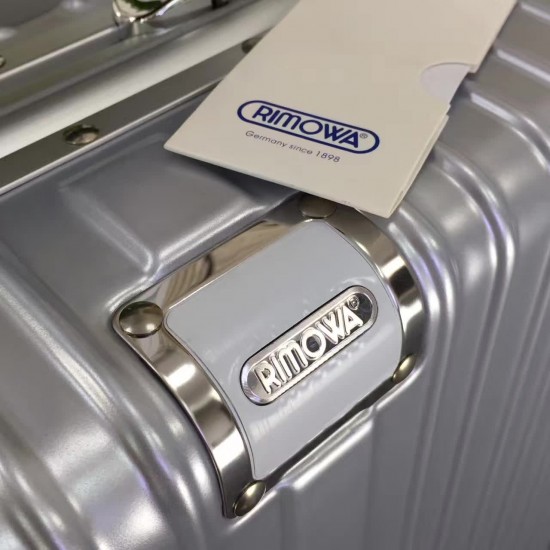 RIMOWA Travel box