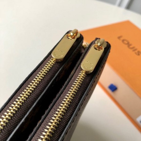 Louis Vuitton POCHETTE DOUBLE