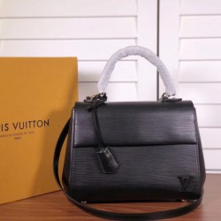 LOUIS VUITTON Cluny BB