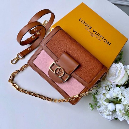 LOUIS VUITTON Metis Bag