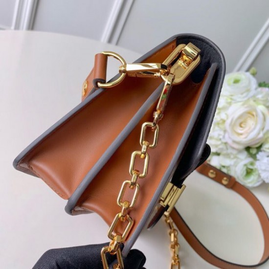 LOUIS VUITTON Metis Bag