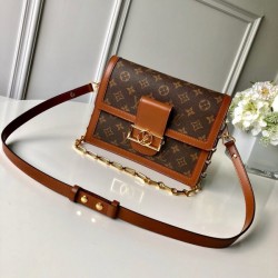 LOUIS VUITTON Metis Bag