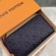 LOUIS VUITTON Zippy Wallet