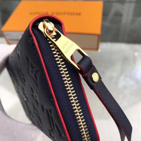 LOUIS VUITTON Zippy Wallet