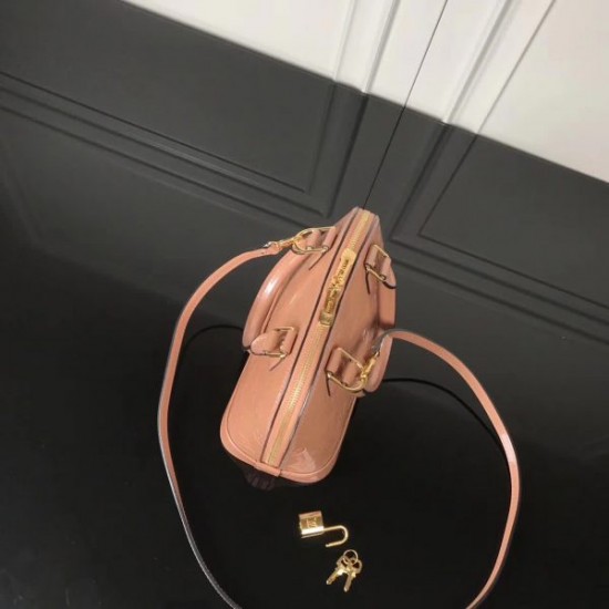 Louis Vuitton Alma BB