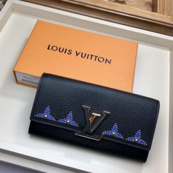 Louis Vuitton CAPUCINES