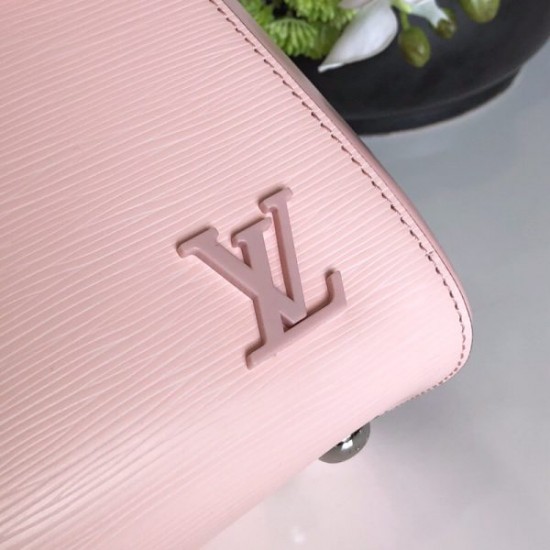 LOUIS VUITTON Cluny MM