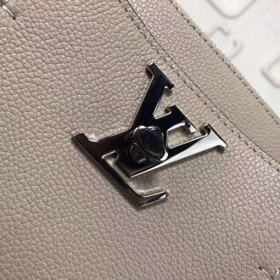 LOUIS VUITTON LOCKMETO