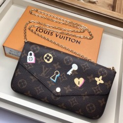 Louis Vuitton POCHETTE FELICIE