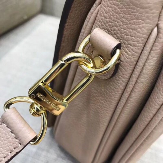 Louis Vuitton Pochette Metis