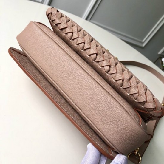 LOUIS VUITTON Pochette Metis