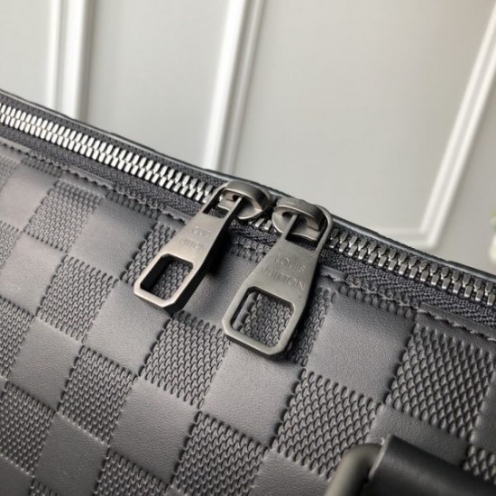 LOUIS VUITTON Briefcase