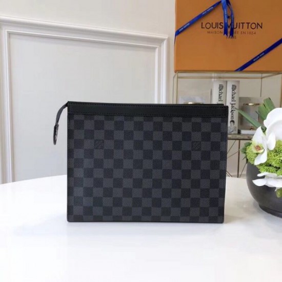 LOUIS VUITTON POCHETTE VOYAGE MM