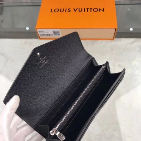 LOUIS VUITTON Sarah Wallet