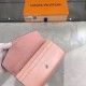 LOUIS VUITTON Sarah Wallet