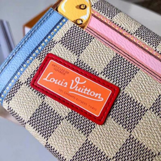 LOUIS VUITTON Sarah Wallet