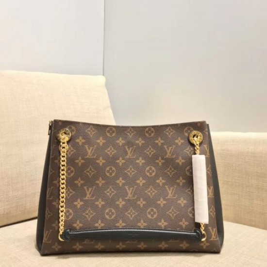 LOUIS VUITTON Sureme MM