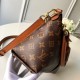 LOUIS VUITTON Tote BB