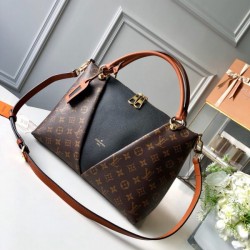 LOUIS VUITTON Tote MM