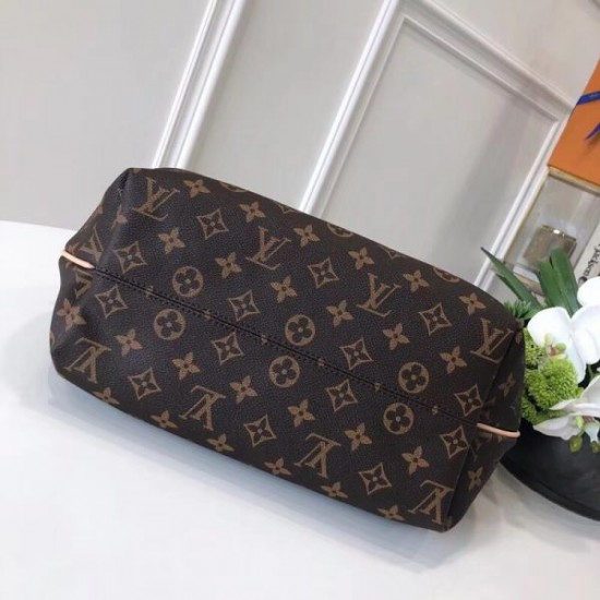 LOUIS VUITTON Turenne