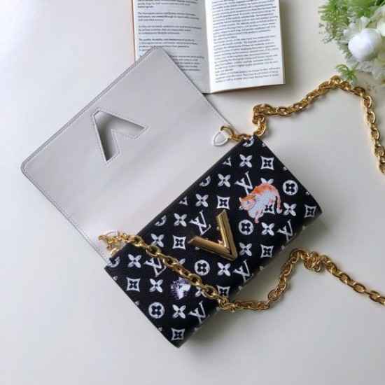 LOUIS VUITTON Twist Chain Wallet