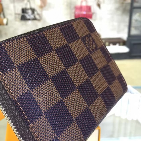 Louis Vuitton ZIPPY