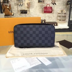 Louis Vuitton ZIPPY