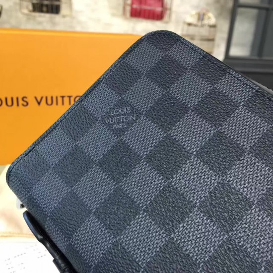 Louis Vuitton ZIPPY