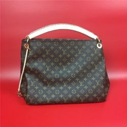 LOUIS VUITTON ARTSY BAG