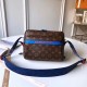 LOUIS VUITTON CATWALK MODELS MESSENGER BAG