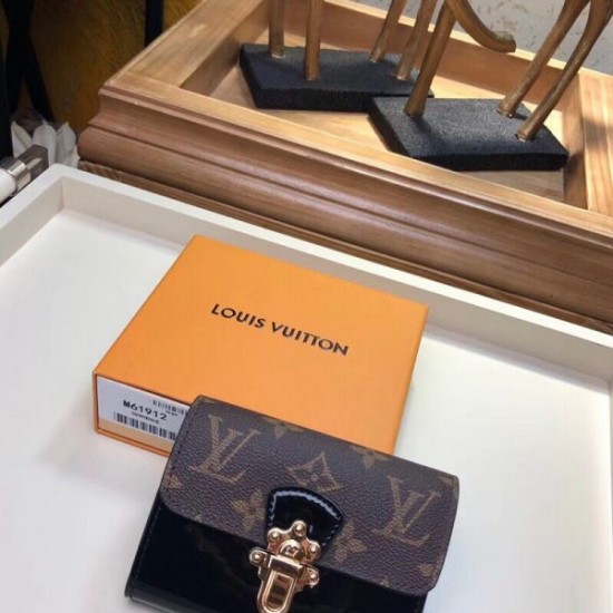 Louis Vuitton Cherrywood Wallet