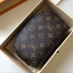 Louis Vuitton COSMETIC POUCH PM