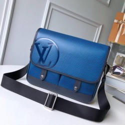 LOUIS VUITTON MESSENGER