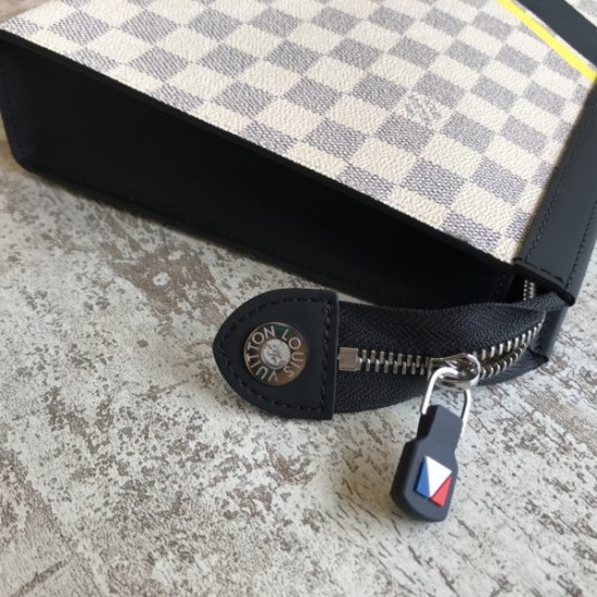 Louis Vuitton POCHETTE