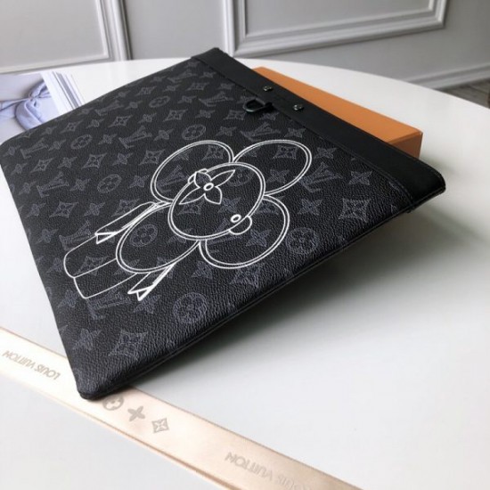 LOUIS VUITTON Pochette Apollo PM