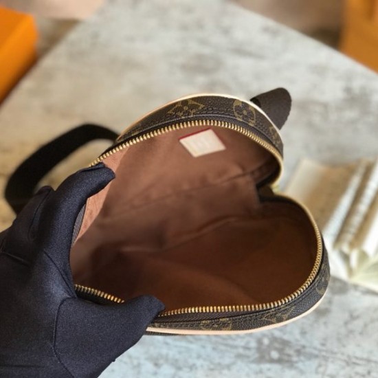 LOUIS VUITTON Pochette Gange Waist Bag