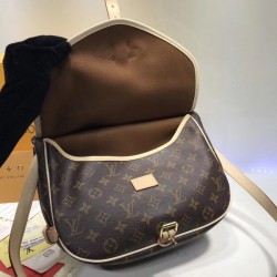 Louis Vuitton Shoulder Bag