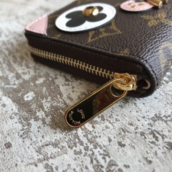 LOUIS VUITTON ZIPPY COIN PURSE