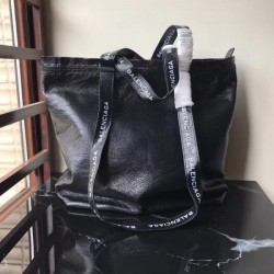 Balenciaga Carry Tote