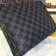 Louis Vuitton TOILETRY POUCH 26