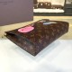 Louis Vuitton TOILETRY POUCH 26