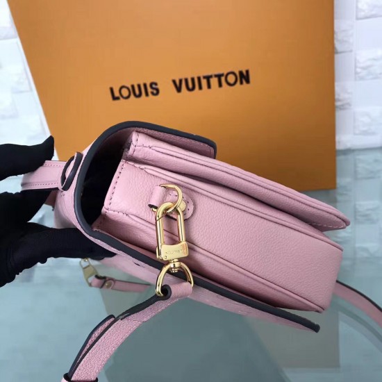 Louis Vuitton Pochette Metis